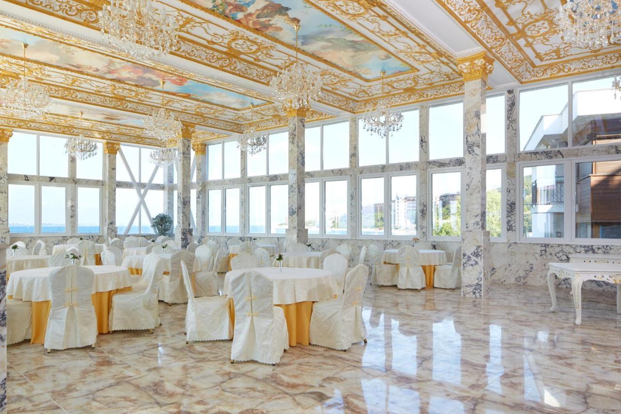 Hotel Amore Beach Elenite Ngoại thất bức ảnh